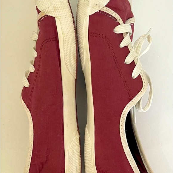 Sperry Women's Burgundy Canvas Sneakers Size 7.5 Lace Up Closure Memory Foam - Picture 7 of 10